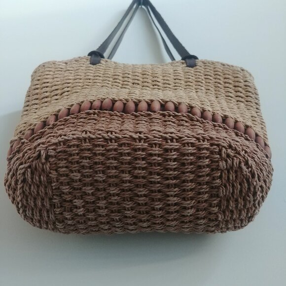 Natural woven tan and brown bag purse with wooden bead detail - Picture 5 of 11